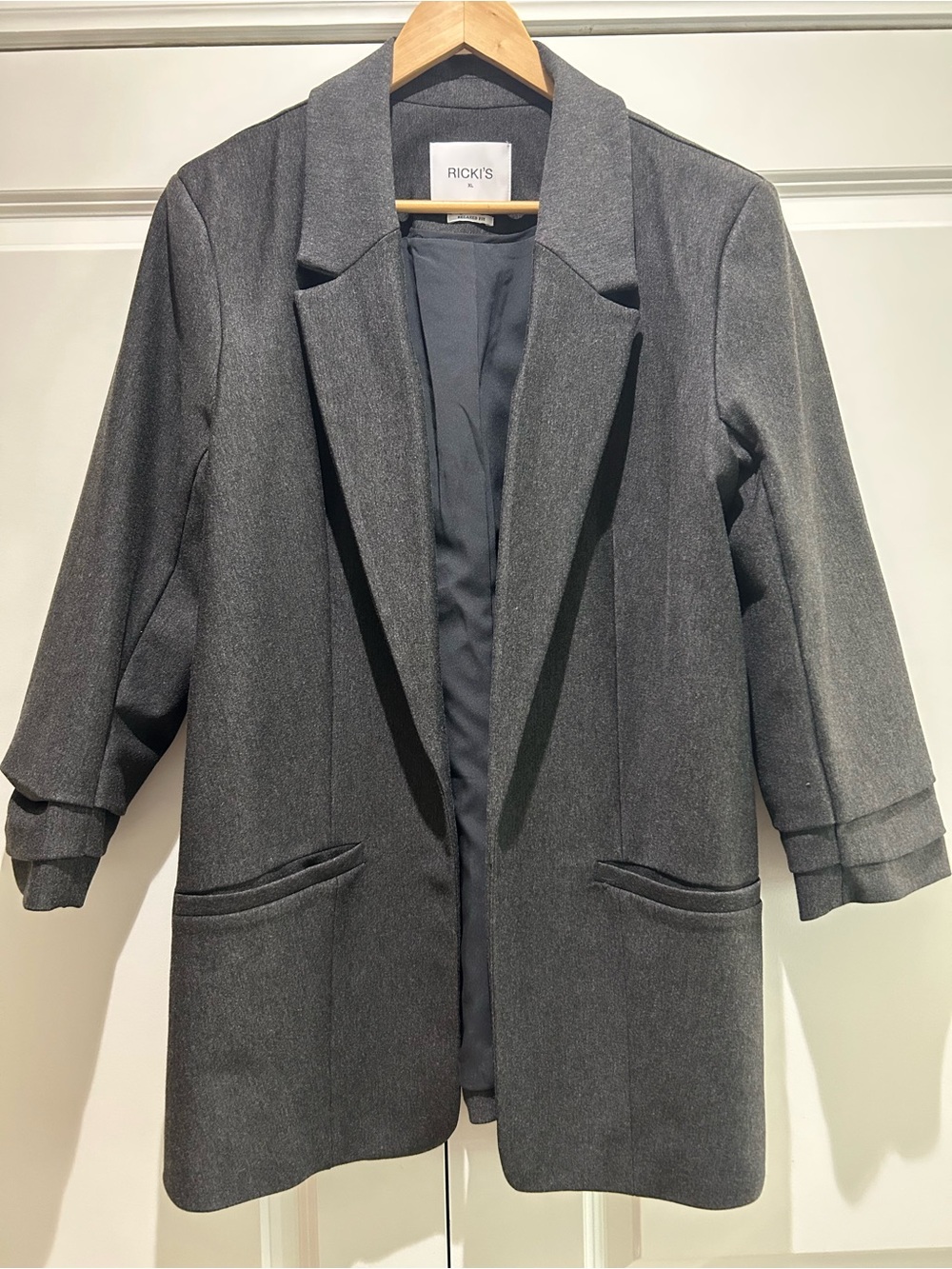 RICKI’S $148 Charcoal Gray Open-Front Blazer Jacket - Picture 1 of 2